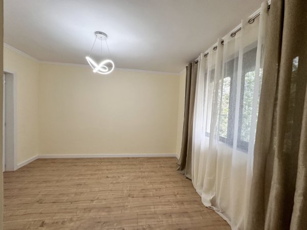 Tirane, shitet apartament 1+1 Kati 2, 51 m² 93.000 € 