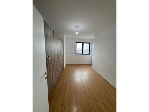 Tirane, shitet apartament 2+1+Ballkon Kati 10, 111 m² 178.304 € (TEODOR KEKO)