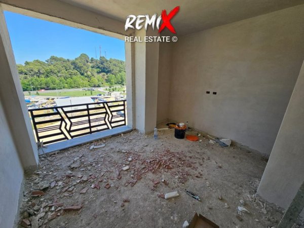 Mali Robit, shitet apartament 2+1+Aneks+Ballkon Kati 5, 76 m² 83.000 €