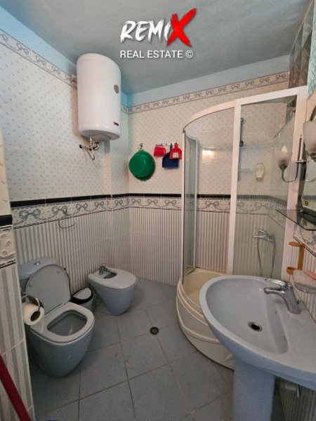 Shkembi Kavajes, shitet apartament 1+1+Aneks+Ballkon Kati 3, 67 m² 105.000 € 