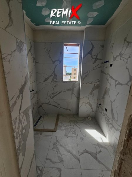 Mali Robit, shitet apartament 1+1+Aneks+Ballkon Kati 5, 59 m² 65.000 €