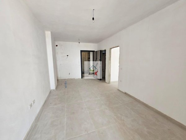 Durres, shitet apartament 2+1+Aneks+Ballkon Kati 5, 77 m² 