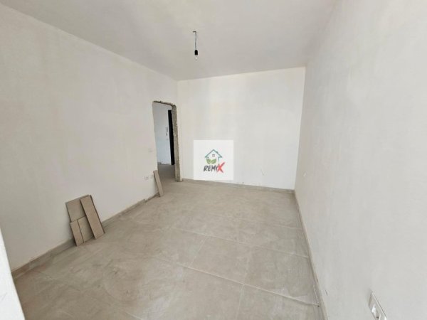 Durres, shitet apartament 2+1+Aneks+Ballkon Kati 5, 77 m² 