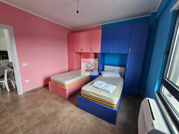 Mali Robit, shitet apartament 1+1+Aneks+Ballkon Kati 3, 83 m² 140.000 € 