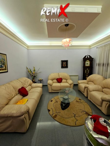 Durres, shitet Vile 2 Katshe Kati 3, 1.200 m² 250.000 € 