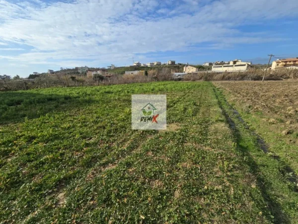 Durres, shitet toke , 1.500 m² 50.000 €