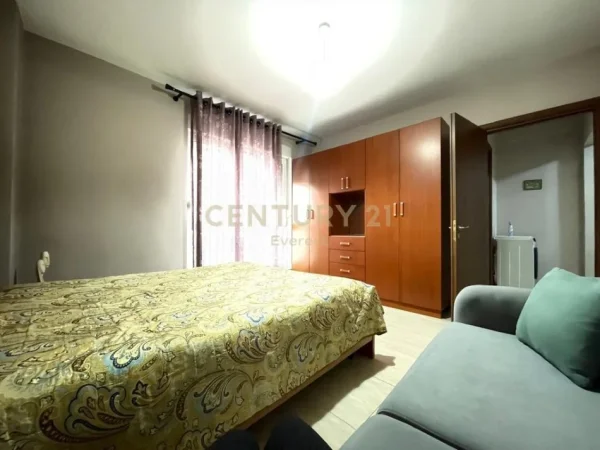 Tirane, shes apartament 1+1 Kati 3, 76 m² 155.000 € (Mihal Grameno)