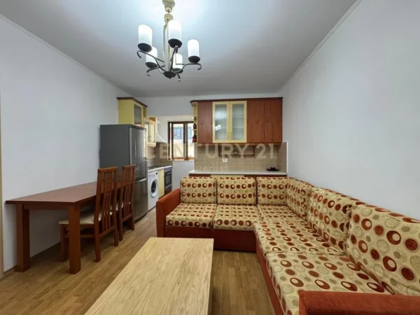 Tirane, shes apartament 1+1 Kati 5, 59 m² 95.000 € (Delijorgji)