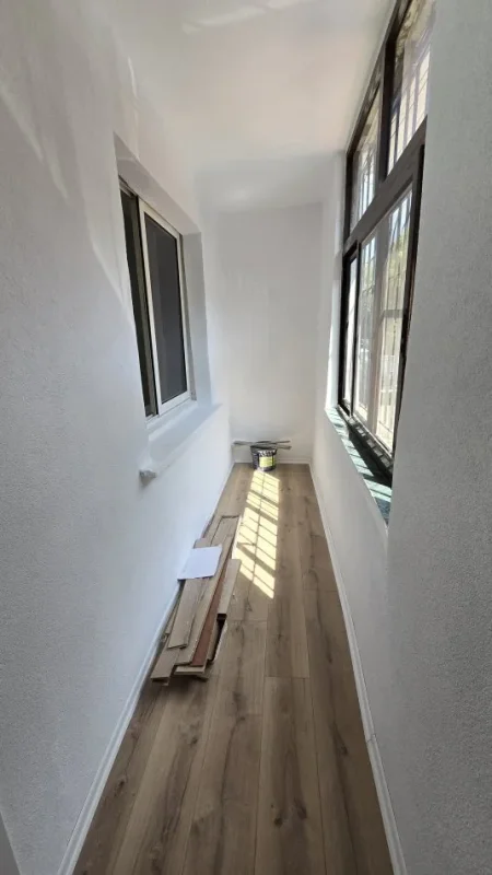Tirane, shitet apartament 1+1+Ballkon Kati 1, 54 m² 87.000 € (varri bomit)