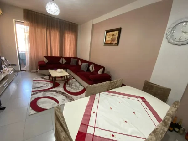 Tirane, shitet apartament 2+1+Aneks+Ballkon Kati 7, 108 m² 125.000 € (astir)