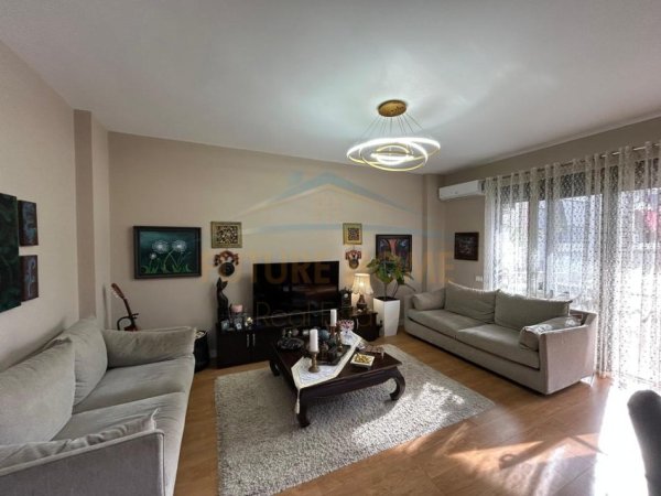 Durres, shes apartament 3+1+Ballkon Kati 2, 102 m² 185.000 € 