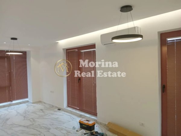 Tirane, jepet me qera ambjent biznesi Kati 7, 70 m² 900 € (Rruga e Kavajes)