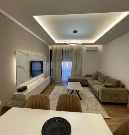 Tirane, shitet apartament 2+1 , 90 m² 200.000 € 