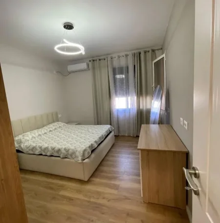 Tirane, shitet apartament 2+1 , 90 m² 200.000 € 