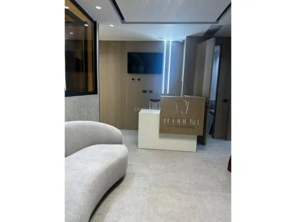 Tirane, shitet ambjent biznesi Kati 3, 105 m² 295.000 € 