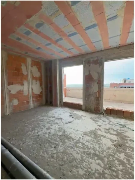 Tirane, shitet apartament 2+1+Aneks+Ballkon Kati 8, 177 m² 133.000 € (Prane Bashkise Kamez)