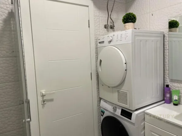 Tirane, shitet apartament 2+1 Kati 2, 88 m² 158.000 € 