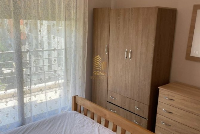 Tirane, jepet me qera Vile 1+1 , 60 m² 300 € (Rruga Fuat Toptani)