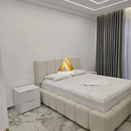 Tirane, jepet me qera apartament 1+1+Ballkon Kati 5, 76 m² 500 € (lidhja e prizrenit)