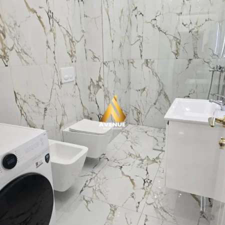 Tirane, jepet me qera apartament 1+1+Ballkon Kati 5, 76 m² 500 € (lidhja e prizrenit)