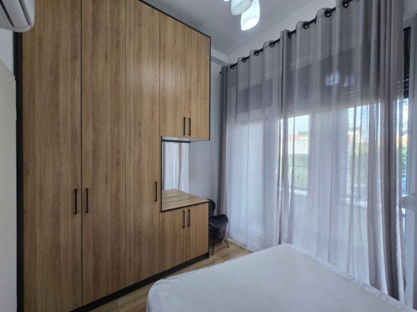 Tirane, jepet me qera apartament 1+1 Kati 0, 71 m² 550 € (KOMPLEKSI MAGNET)