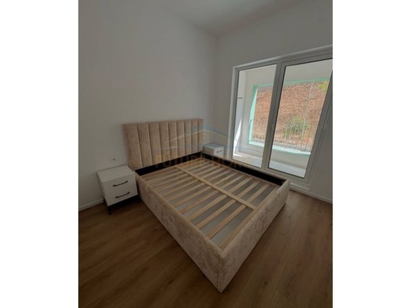 Tirane, jepet me qera apartament 1+1 Kati 1, 50 m² 420 € (KOMPLEKSI KAIMI)