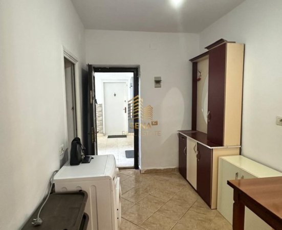Tirane, jepet me qera apartament 2+1 Kati 1, 70 m² 450 € (Bulevardi Bajram Curri)