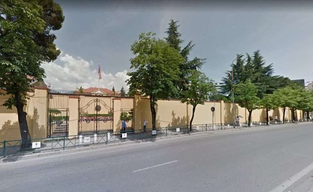 Tirane, shitet apartament 1+1+Aneks+Ballkon Kati 5, 56 m² 125.000 €