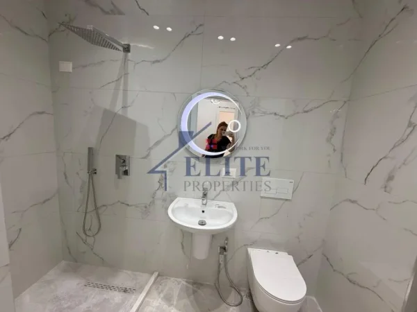 Tirane, shitet apartament 2+1 Kati 5, 90 m² 235.000 € 