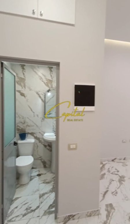 Tirane, jepet me qera ambjent biznesi Kati 0, 30 m² 500 € (PROKURORIA)