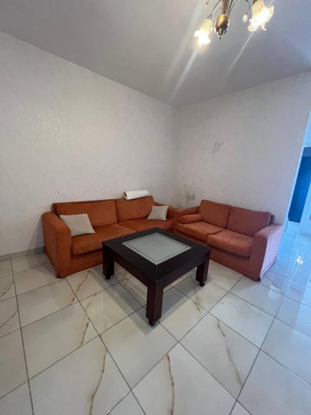 Durres, jepet me qera apartament 1+1 Kati 5, 50 m² 250 € 