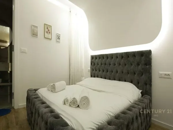 Tirane, jepet me qera garsonier 1+1 Kati 1, 30 m² 550 € (21 dhjetori)
