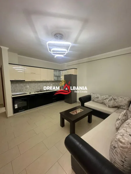 Tirane, jepet me qera apartament 2+1+Ballkon Kati 4, 85 m² 400 € (Ne rrugen Llazi Miho, prane Bar Cormeum - ID 42215287)