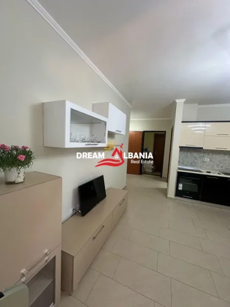 Tirane, jepet me qera apartament 2+1+Ballkon Kati 4, 85 m² 400 € (Ne rrugen Llazi Miho, prane Bar Cormeum - ID 42215287)