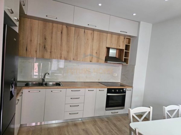 Tirane, shitet apartament 1+1 Kati 5, 71 m² 129.000 € 