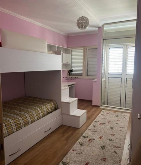Tirane, jepet me qera apartament 2+1 Kati 8, 105 m² 700 € (DON BOSKO)
