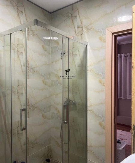 Tirane, jepet me qera apartament 2+1 Kati 8, 105 m² 700 € (DON BOSKO)
