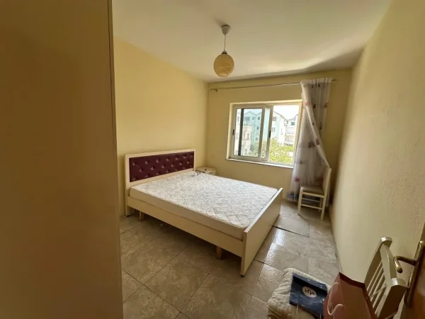 Tirane, shitet apartament 3+1+Ballkon Kati 3, 98 m² 178.000 € (rruga ifran tomin)