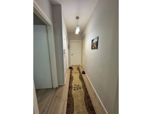 Tirane, shitet apartament 3+1 Kati 2, 100 m² 230.000 € 