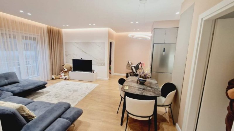 Tirane, jepet me qera apartament 2+1+Ballkon Kati 1, 120 m² 800 € (Pranë Hotel Melisa)