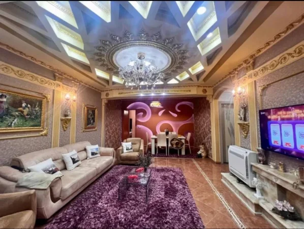 Tirane, shitet apartament 3+1+Ballkon Kati 2, 121 m² 240.000 € (Kodra e Diellit - Tiranë)