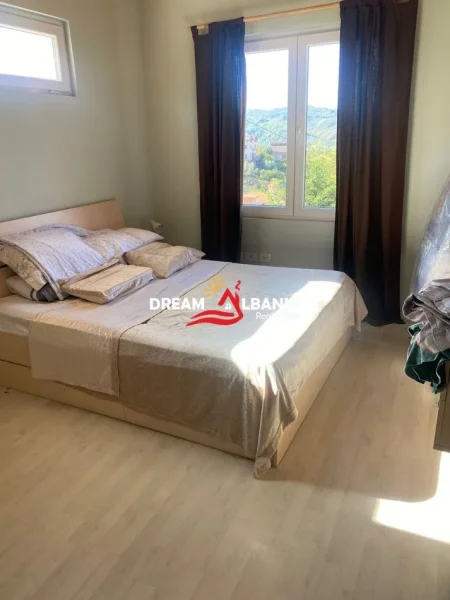 Tirane, shitet Vile 5+1+Aneks+Ballkon Kati 3, 998 m² 350.000 € (Ne Peze - ID 4151194)