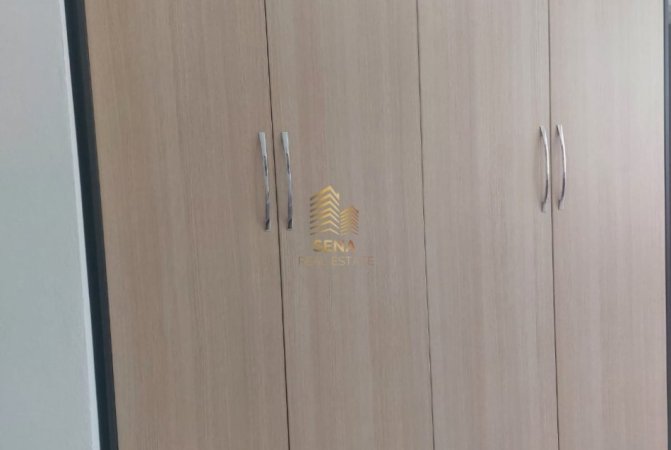 Tirane, jepet me qera apartament 3+1+Ballkon Kati 1, 100 m² 700 € (Rruga Vehbi Agolli - Pazari i Ri)