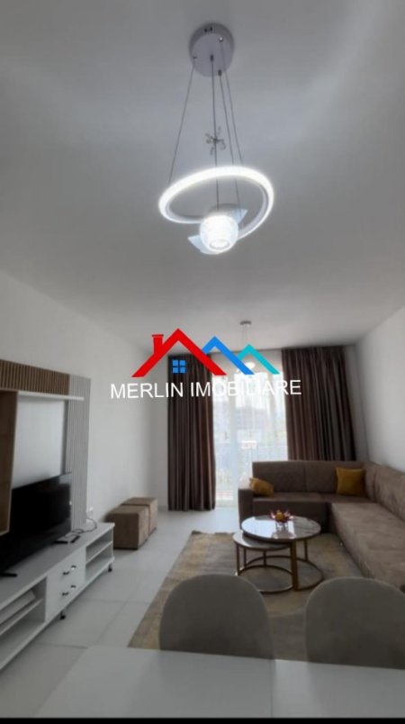 Tirane, jepet me qera apartament 1+1 Kati 5, 74 m² 450 € (PASKUQAN)
