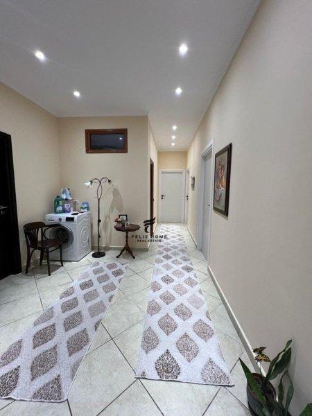 Tirane, jepet me qera apartament 2+1 Kati 1, 95 m² 500 € (DON BOSKO)