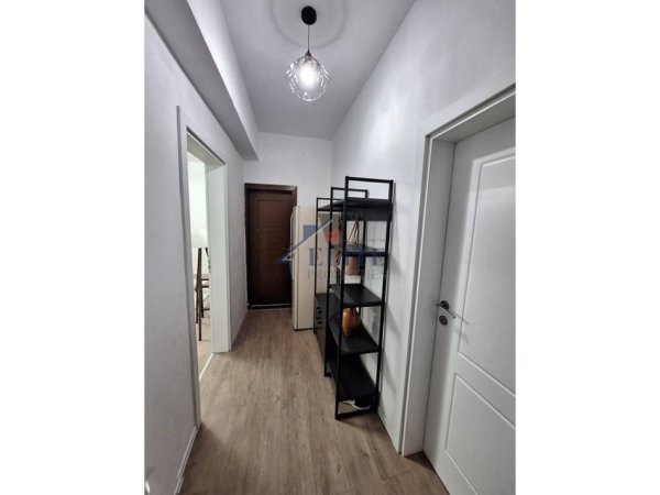 Tirane, jepet me qera apartament 1+1+Ballkon Kati 6, 75 m² 500 € (Rruga e Barrikadave)