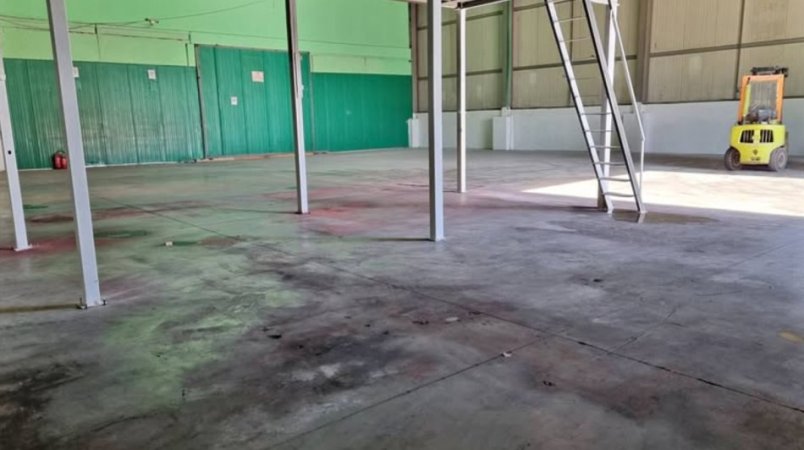 Tirane, jepet me qera magazine Kati 0, 600 m² 1.700 € (Prane QTU)