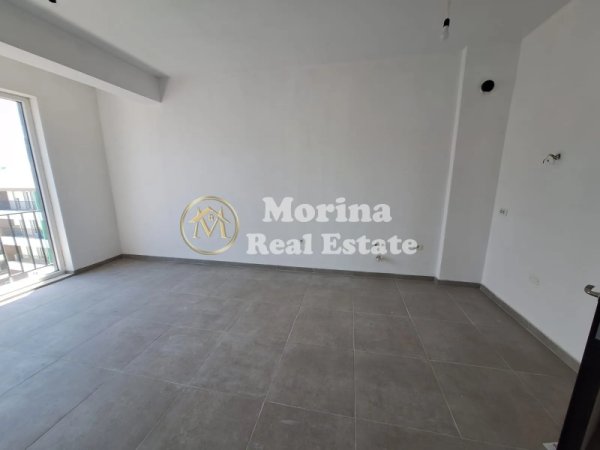 Tirane, jepet me qera apartament 2+1 Kati 5, 90 m² 350 € (Rruga 5 Maji)