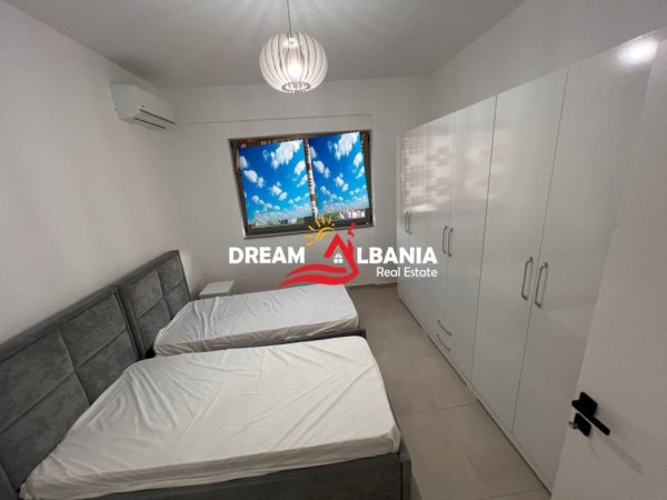 Tirane, jepet me qera apartament 2+1+Ballkon Kati 2, 117 m² 750 € (Tek Fusha Aviacionit - ID 42215105)
