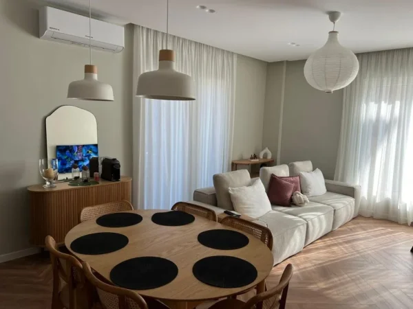 Tirane, shitet apartament 2+1 , 108 m² 265.000 € (Secret Garden Residence)